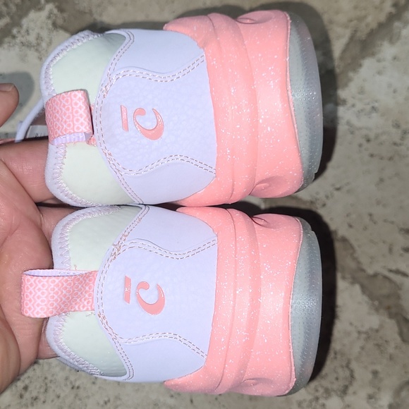 Clove Limited Edition Quartz Nursing Sneakers Size 8.5 and 8 Women’s - Picture 5 of 8